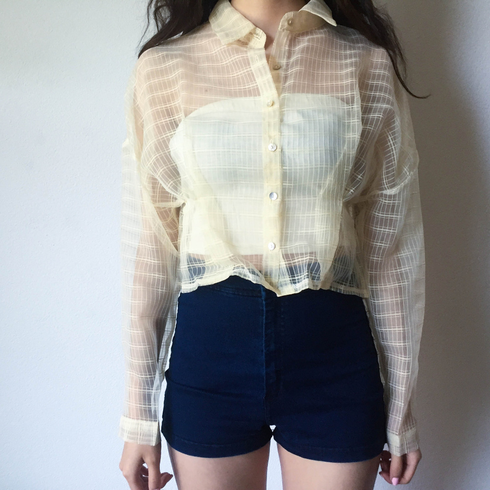 Yellow lemon perspective crop top set